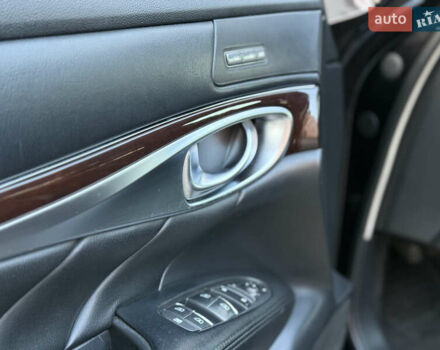 Фиолетовый Инфинити Q70, объемом двигателя 2.14 л и пробегом 209 тыс. км за 14400 $, фото 11 на Automoto.ua