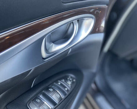 Коричневый Инфинити Q70, объемом двигателя 3.7 л и пробегом 190 тыс. км за 22000 $, фото 8 на Automoto.ua