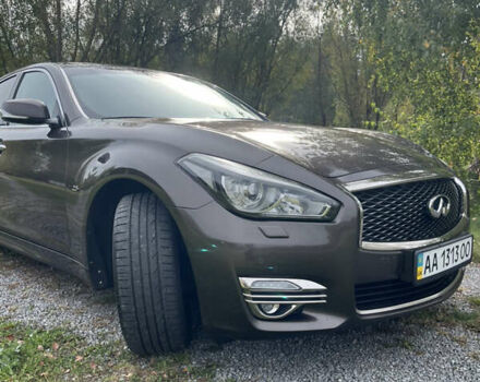 Коричневий Інфініті Q70, об'ємом двигуна 2.5 л та пробігом 1 тис. км за 24000 $, фото 1 на Automoto.ua