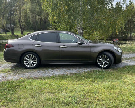 Коричневий Інфініті Q70, об'ємом двигуна 2.5 л та пробігом 1 тис. км за 24000 $, фото 2 на Automoto.ua