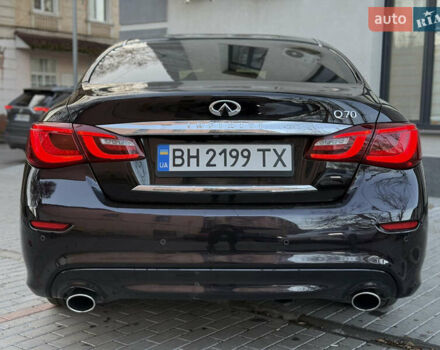 Инфинити Q70, объемом двигателя 2.14 л и пробегом 205 тыс. км за 15500 $, фото 6 на Automoto.ua