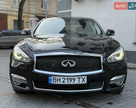 Инфинити Q70, объемом двигателя 2.14 л и пробегом 205 тыс. км за 15500 $, фото 2 на Automoto.ua