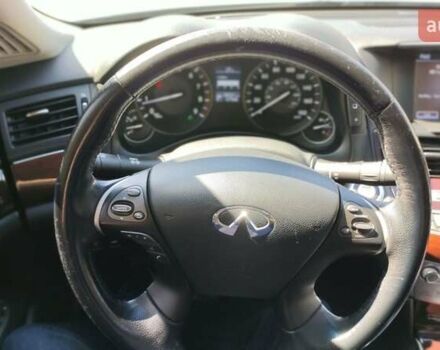 Инфинити Q70, объемом двигателя 3.7 л и пробегом 160 тыс. км за 18500 $, фото 2 на Automoto.ua