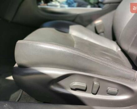 Инфинити Q70, объемом двигателя 3.7 л и пробегом 160 тыс. км за 18500 $, фото 17 на Automoto.ua