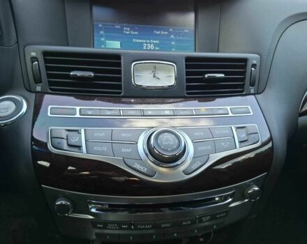 Серый Инфинити Q70, объемом двигателя 3 л и пробегом 215 тыс. км за 3100 $, фото 8 на Automoto.ua