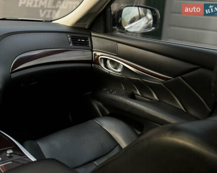 Серый Инфинити Q70, объемом двигателя 3 л и пробегом 189 тыс. км за 23700 $, фото 55 на Automoto.ua