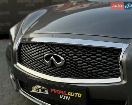 Серый Инфинити Q70, объемом двигателя 3 л и пробегом 189 тыс. км за 23700 $, фото 7 на Automoto.ua