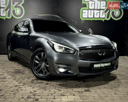 Серый Инфинити Q70, объемом двигателя 2.99 л и пробегом 192 тыс. км за 21999 $, фото 8 на Automoto.ua