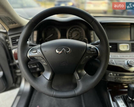 Серый Инфинити Q70, объемом двигателя 3 л и пробегом 189 тыс. км за 23700 $, фото 72 на Automoto.ua