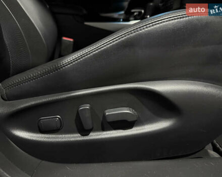 Серый Инфинити Q70, объемом двигателя 2.99 л и пробегом 192 тыс. км за 21999 $, фото 27 на Automoto.ua