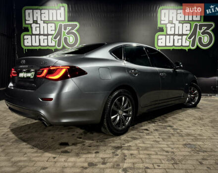 Серый Инфинити Q70, объемом двигателя 2.99 л и пробегом 192 тыс. км за 21499 $, фото 19 на Automoto.ua