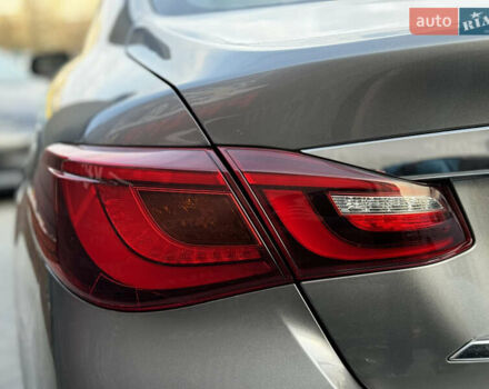 Серый Инфинити Q70, объемом двигателя 3 л и пробегом 189 тыс. км за 23700 $, фото 22 на Automoto.ua