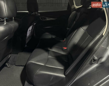 Серый Инфинити Q70, объемом двигателя 2.99 л и пробегом 192 тыс. км за 21999 $, фото 32 на Automoto.ua