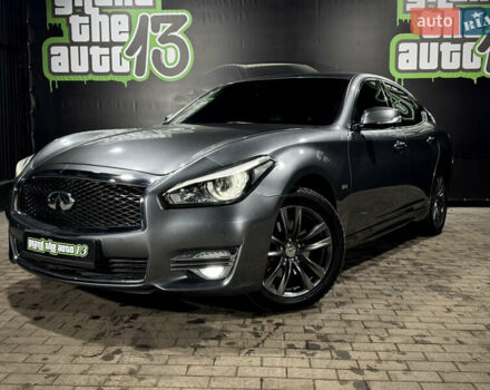 Серый Инфинити Q70, объемом двигателя 2.99 л и пробегом 192 тыс. км за 21499 $, фото 3 на Automoto.ua