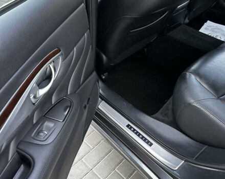 Серый Инфинити Q70, объемом двигателя 3.7 л и пробегом 110 тыс. км за 21500 $, фото 15 на Automoto.ua