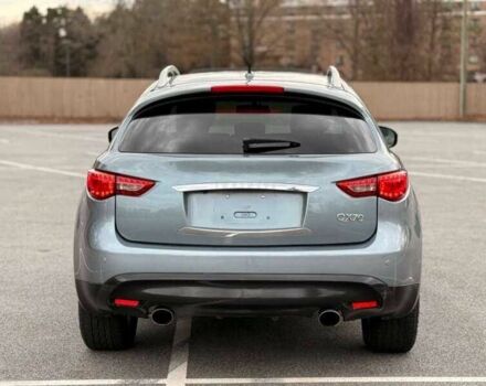 Серый Инфинити Q70, объемом двигателя 3.7 л и пробегом 41 тыс. км за 3400 $, фото 3 на Automoto.ua