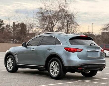 Серый Инфинити Q70, объемом двигателя 3.7 л и пробегом 41 тыс. км за 3400 $, фото 2 на Automoto.ua