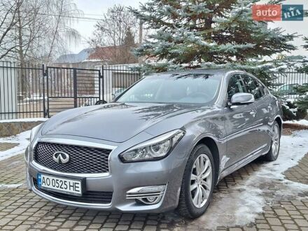 Інфініті Q70 2016 у Сваляве на Automoto.ua Сірий Інфініті Q70, об'ємом двигуна 2.1 л та пробігом 169 тис. км за 18900 $, фото 1 на Automoto.ua