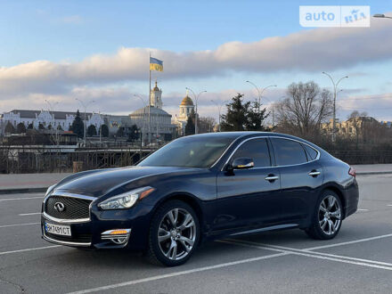 Інфініті Q70 2014 у Сумах на Automoto.ua Синій Інфініті Q70, об'ємом двигуна 3.7 л та пробігом 105 тис. км за 20300 $, фото 1 на Automoto.ua