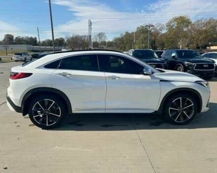 Белый Инфинити КХ, объемом двигателя 2 л и пробегом 21 тыс. км за 11800 $, фото 4 на Automoto.ua