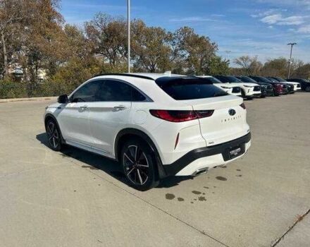 Белый Инфинити КХ, объемом двигателя 2 л и пробегом 21 тыс. км за 11800 $, фото 1 на Automoto.ua