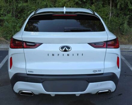 Білий Інфініті КХ, об'ємом двигуна 2 л та пробігом 11 тис. км за 10300 $, фото 5 на Automoto.ua