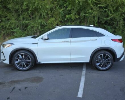 Білий Інфініті КХ, об'ємом двигуна 2 л та пробігом 11 тис. км за 10300 $, фото 3 на Automoto.ua