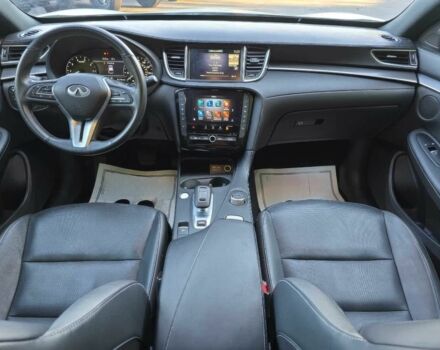 Білий Інфініті КХ, об'ємом двигуна 2 л та пробігом 11 тис. км за 10300 $, фото 8 на Automoto.ua