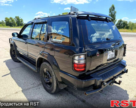 Черный Инфинити КХ, объемом двигателя 3.3 л и пробегом 300 тыс. км за 6999 $, фото 3 на Automoto.ua