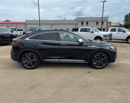 Черный Инфинити КХ, объемом двигателя 2 л и пробегом 12 тыс. км за 10300 $, фото 3 на Automoto.ua