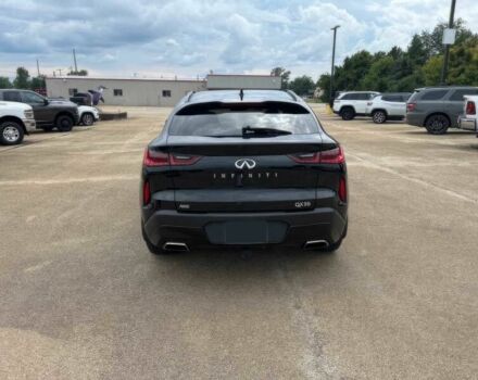 Черный Инфинити КХ, объемом двигателя 2 л и пробегом 12 тыс. км за 10300 $, фото 6 на Automoto.ua