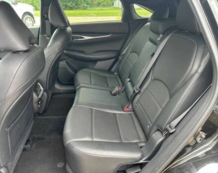 Черный Инфинити КХ, объемом двигателя 2 л и пробегом 12 тыс. км за 10300 $, фото 9 на Automoto.ua