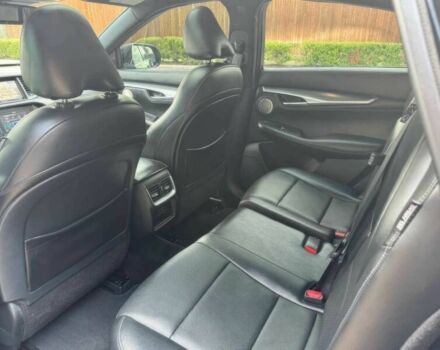 Черный Инфинити КХ, объемом двигателя 2 л и пробегом 11 тыс. км за 11700 $, фото 10 на Automoto.ua