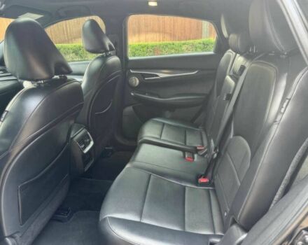 Черный Инфинити КХ, объемом двигателя 2 л и пробегом 11 тыс. км за 11700 $, фото 9 на Automoto.ua