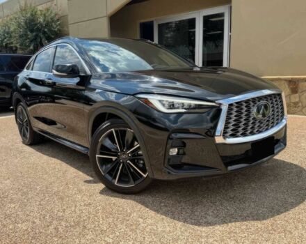 Черный Инфинити КХ, объемом двигателя 2 л и пробегом 11 тыс. км за 11700 $, фото 2 на Automoto.ua