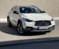 Белый Инфинити QX30, объемом двигателя 2 л и пробегом 77 тыс. км за 18300 $, фото 1 на Automoto.ua