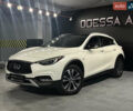Белый Инфинити QX30, объемом двигателя 1.99 л и пробегом 125 тыс. км за 15000 $, фото 1 на Automoto.ua