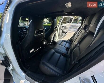 Белый Инфинити QX30, объемом двигателя 1.99 л и пробегом 48 тыс. км за 22700 $, фото 22 на Automoto.ua