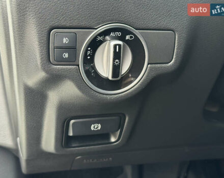 Белый Инфинити QX30, объемом двигателя 2 л и пробегом 87 тыс. км за 18199 $, фото 18 на Automoto.ua