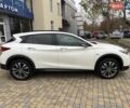 Белый Инфинити QX30, объемом двигателя 1.99 л и пробегом 153 тыс. км за 15500 $, фото 12 на Automoto.ua