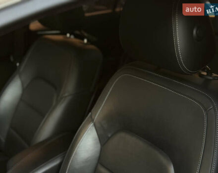 Белый Инфинити QX30, объемом двигателя 1.99 л и пробегом 74 тыс. км за 22800 $, фото 24 на Automoto.ua