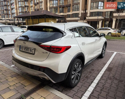 Білий Інфініті QX30, об'ємом двигуна 1.99 л та пробігом 54 тис. км за 19000 $, фото 2 на Automoto.ua