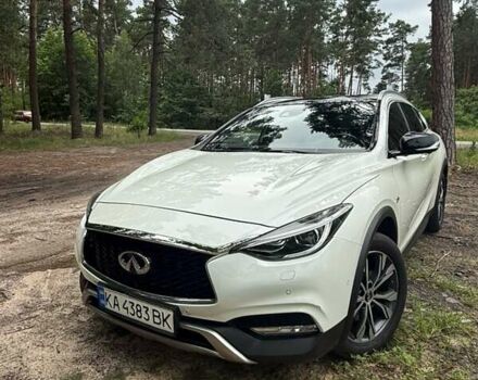 Білий Інфініті QX30, об'ємом двигуна 1.99 л та пробігом 113 тис. км за 19000 $, фото 5 на Automoto.ua