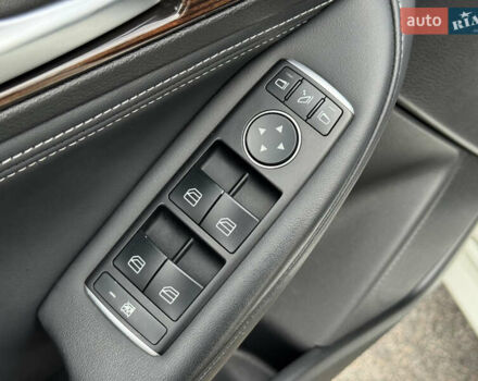 Белый Инфинити QX30, объемом двигателя 2 л и пробегом 87 тыс. км за 18199 $, фото 9 на Automoto.ua