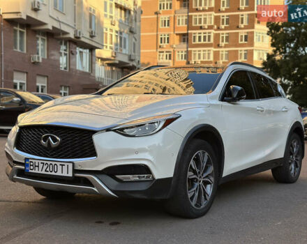 Белый Инфинити QX30, объемом двигателя 1.99 л и пробегом 74 тыс. км за 22800 $, фото 25 на Automoto.ua