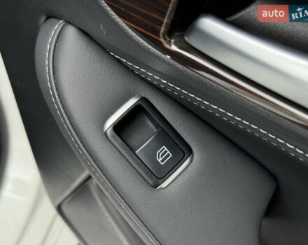 Белый Инфинити QX30, объемом двигателя 2 л и пробегом 87 тыс. км за 18199 $, фото 30 на Automoto.ua