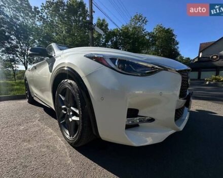 Белый Инфинити QX30, объемом двигателя 1.99 л и пробегом 48 тыс. км за 22700 $, фото 10 на Automoto.ua