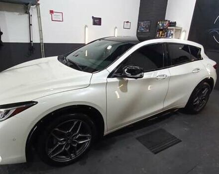 Белый Инфинити QX30, объемом двигателя 1.99 л и пробегом 48 тыс. км за 22700 $, фото 16 на Automoto.ua