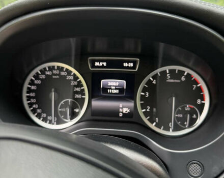 Білий Інфініті QX30, об'ємом двигуна 1.99 л та пробігом 113 тис. км за 19000 $, фото 11 на Automoto.ua