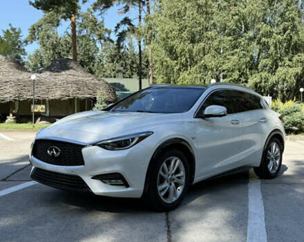 Білий Інфініті QX30, об'ємом двигуна 1.99 л та пробігом 86 тис. км за 19500 $, фото 1 на Automoto.ua
